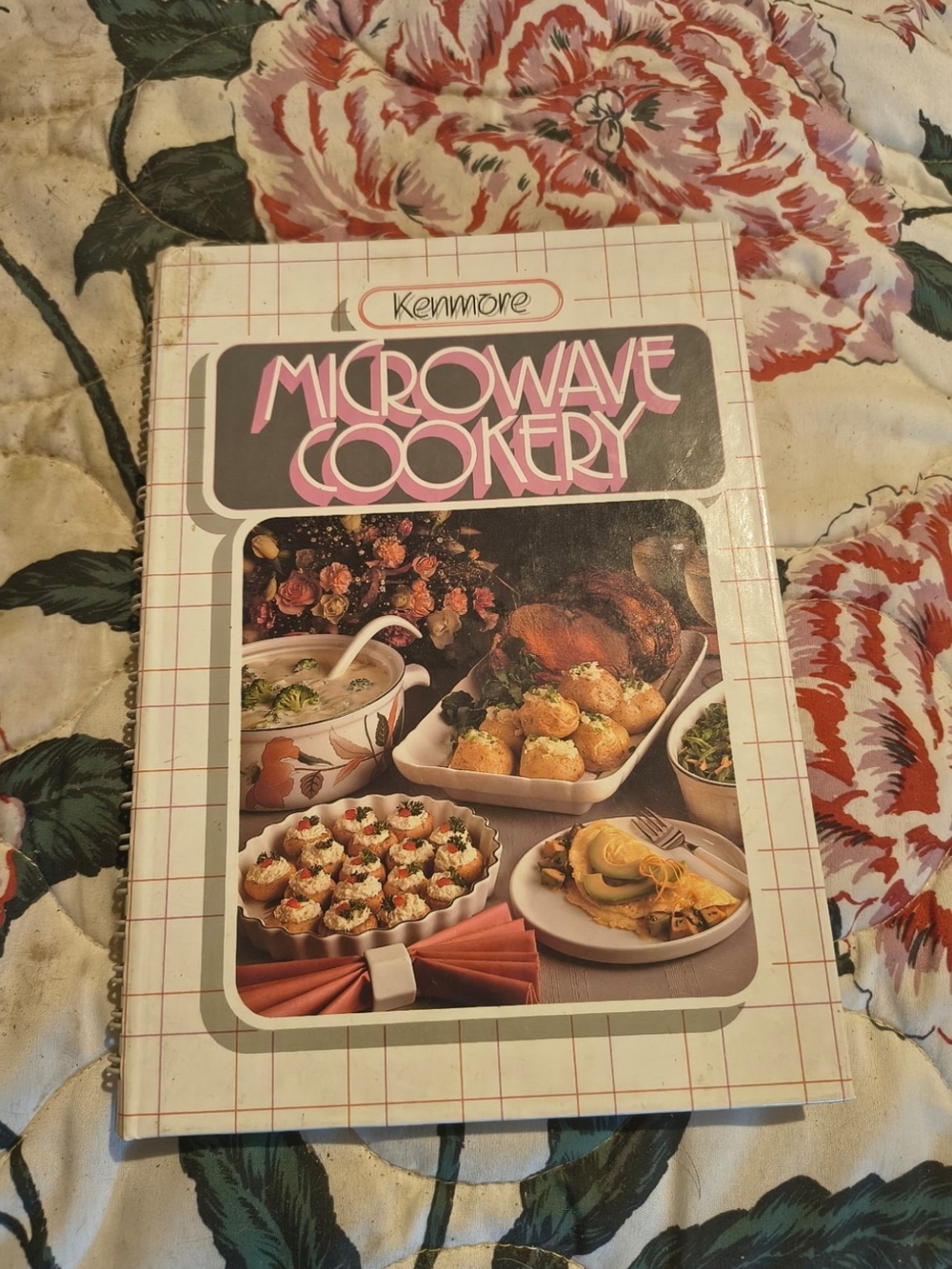1984 Kenmore Microwave Cookery Cooking Sears Spiral Hardcover Color Cookbook